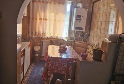 Vand Apartament la parter in Filiasi jud.Dolj - 3