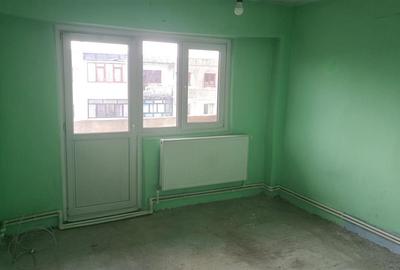 Apartament cu 3 camere decomandat în Central - 3