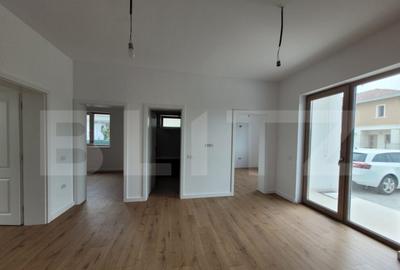 Apartament cu 3 camere decomandat în Remetea Mare - 1