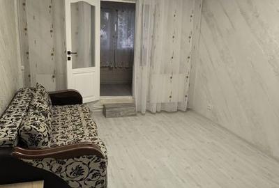 Apartament cu 2 camere în Micro 40