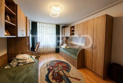 Apartament cu 2 camere decomandat, mobilat în Vasile Aaron - 1