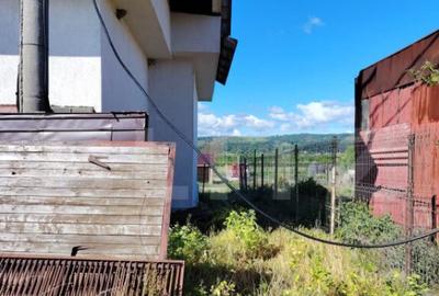 Spatiu comercial, de vanzare, 425 mp, zona Voinesti Spatiu comercial, de vanzare, 425 mp, zona Voinesti - 6