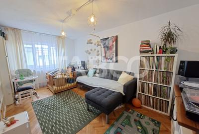 Apartament cu 2 camere decomandat, mobilat în Central