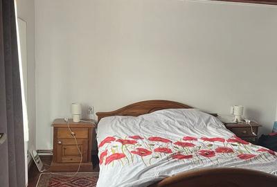 Casă cu 4 camere în Pietroasa - 2