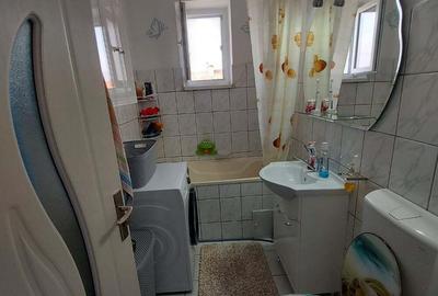 Apartament de vanzare - 6