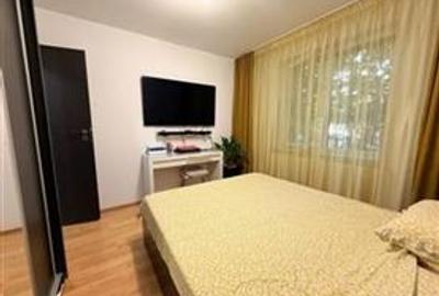 Apartament cu 3 camere decomandat în Dristor - 3