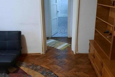 Inchiriere apartament 2 camere - central, utilat complet Inchiriere apartament 2 camere - central, utilat complet - 3