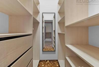 Apartament cu 4 camere decomandat în Tractorul