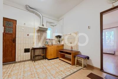 De vanzare apartament la casa cu cota pod si curt in cartierul Gruia - 7