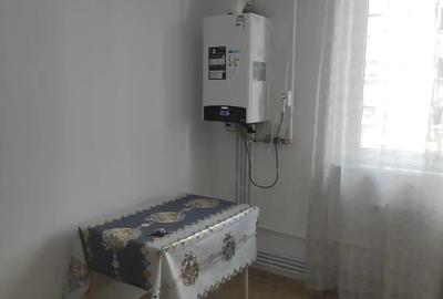 Garsoniera etj 2 zona Dacia - 1