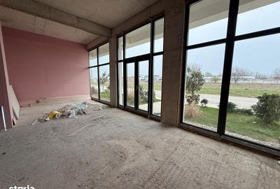 Spațiu comercial, de 67 mp, în Tunari