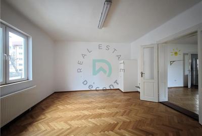 Casă individuală cu 3 camere cu Canalizare în Răcădău - 2