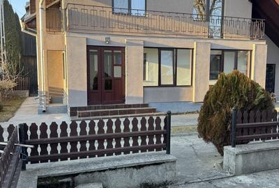 Casă cu 4 camere în Vicovu de Jos - 1