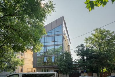 DRUMUL SARII - MACAROVICI, CLADIRE BIROURI 923 MP UTILI, LOT 360 MP! - 1