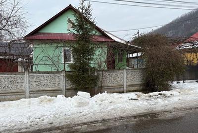 Casă cu 4 camere cu Teren 18 Mp în Sânpetru Almașului - 3