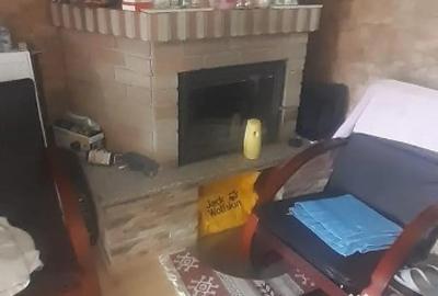 Casă cu 3 camere cu Teren 2300 Mp în Săsar - 2