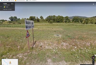 Teren de 10020 mp, în Malnaș