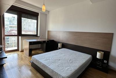 Apartament cu 4 camere decomandat în Herăstrău - 3