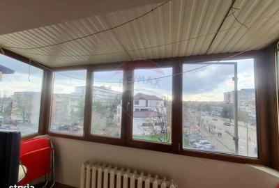 Apartament cu 4 camere, mobilat în Central - 8
