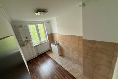 Apartament cu 2 camere decomandat în Central - 1