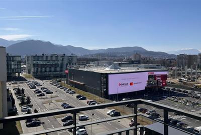 Apartament cu 2 camere decomandat în Tractorul - 18