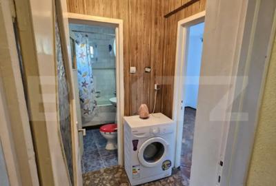 Apartament cu 4 camere decomandat în Central - 3