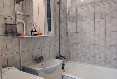 Garsonieră în Decebal - 2