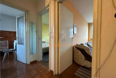 Apartament cu 2 camere decomandat în Decebal - 10