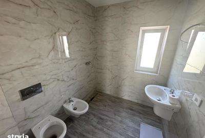 Casă cu 5 camere cu Teren 450 Mp în Aroneanu - 3