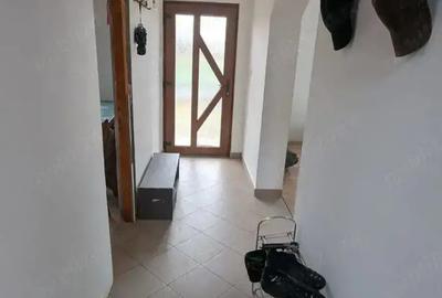 Casă cu 5 camere cu Teren 500 Mp în Sânmihaiu German - 4