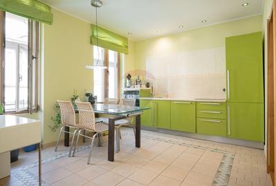 Apartament cu 2 camere de vanzare pe Michael Weiss in Centrul Istoric - 6