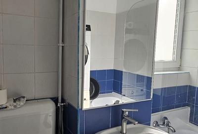 Apartament cu 2 camere decomandat în Eroii Revoluției - 3