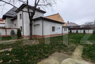 Casă cu 4 camere cu Teren 410 Mp în Cetate - 7