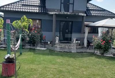 Casă cu 5 camere cu Teren 2500 Mp în Central - 15