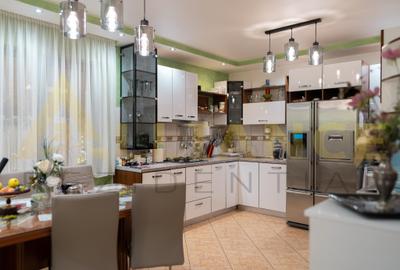 Vila de lux 7 camere si 7 bai + Piscina - 15