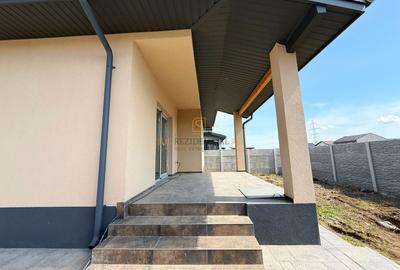 Casă individuală cu 3 camere cu Canalizare în Berceni - 3