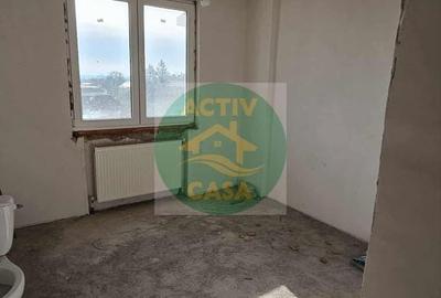 Apartament cu 3 camere decomandat în Central - 8