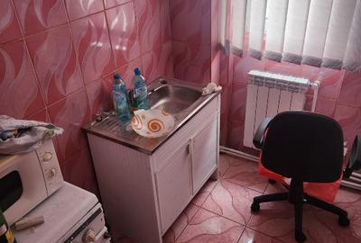 Apartament cu 2 camere nedecomandat în Central - 2