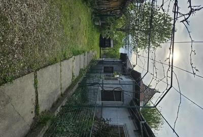 Casă cu 4 camere cu Teren 1000 Mp în Odobești - 5