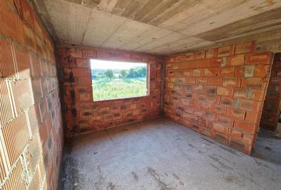 Casă cu 5 camere cu Teren 350 Mp în Lunca Cetățuii - 7