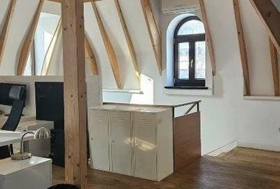 Apartament cu 4 camere decomandat în P-ța Rosetti - 9