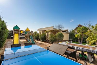 Casă individuală cu 5 camere cu Piscina în Dumbrăvița - 41