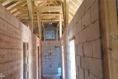 Vila - Pensiune de vanzare, 18 camere in Fundatura-Iclod, Cluj ! - 18