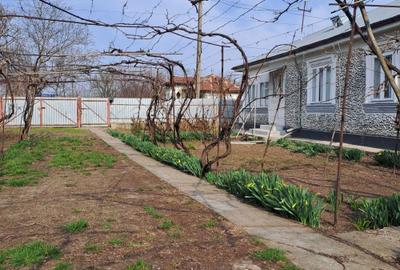 Casă cu 4 camere în Central - 4