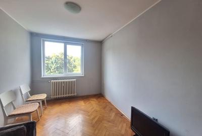 Apartament 3camere, de vanzare, decomandat,in Plopilor, zona linistita - 3