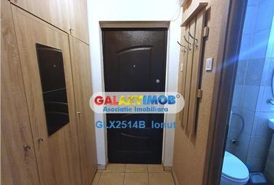 Apartament cu 5 camere decomandat, mobilat în Central