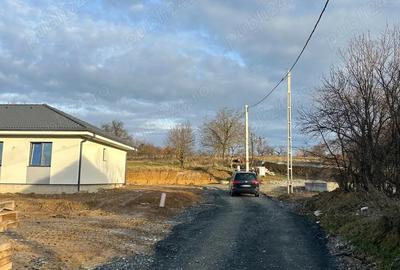 Casa parter,stil mediteranean, Satu Nou de jos cu 530mp teren - 1