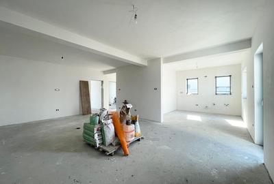 Duplex cu 3 camere cu Canalizare în Moșnița Nouă - 2