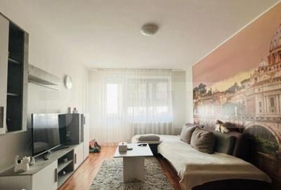 Apartament cu 2 camere decomandat în Central - 3