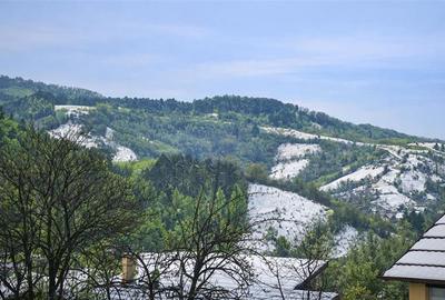 Casă individuală cu 2 camere cu Canalizare în Schei - 6